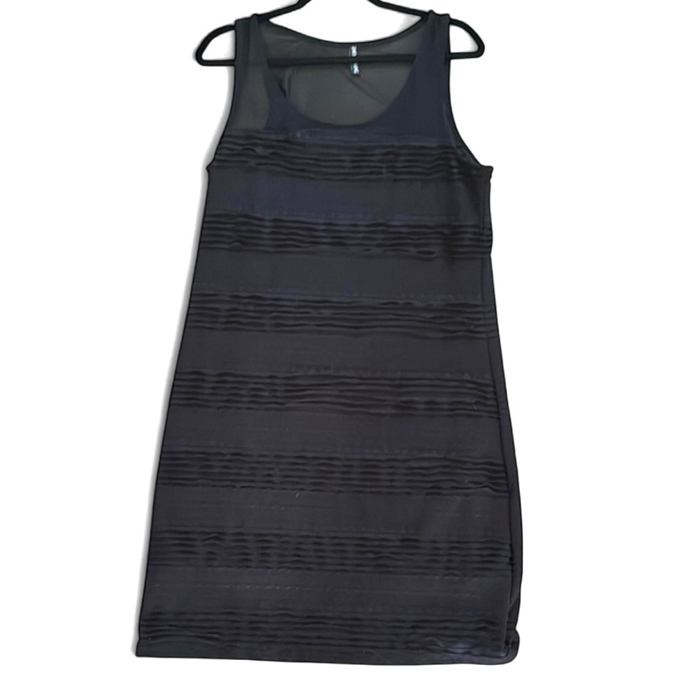 Simon Chang Black Sleeveless Tiered beach cover up resort dress medium